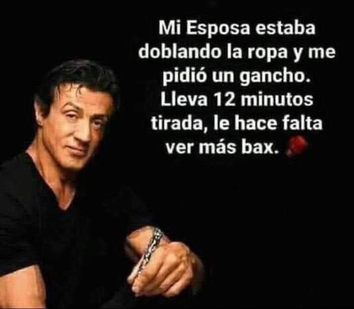 Mi Esposa estaba doblando la ropa y me pidió un gancho. Lleva 12 minutos tirada, le hace falta ver más bax.