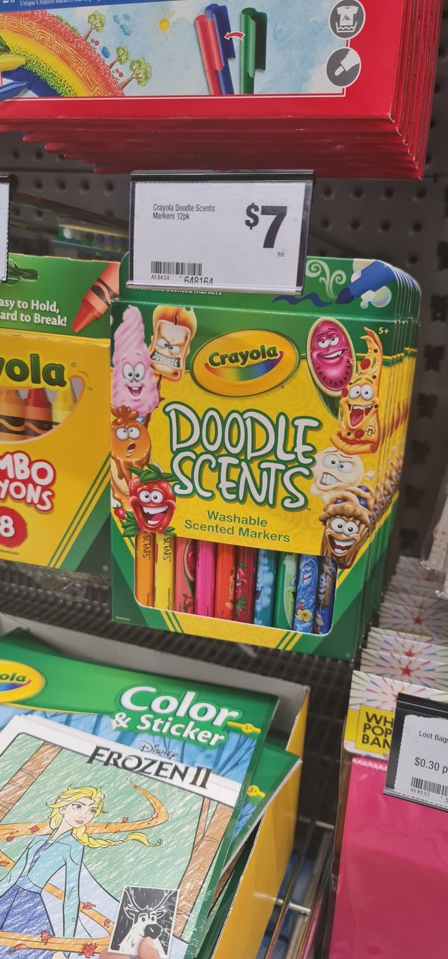 Crayola Doodle Scents Washable Scented Markers 12pk. Price: $7. Other visible items include Color & Sticker Frozen II and various Crayola art supplies.