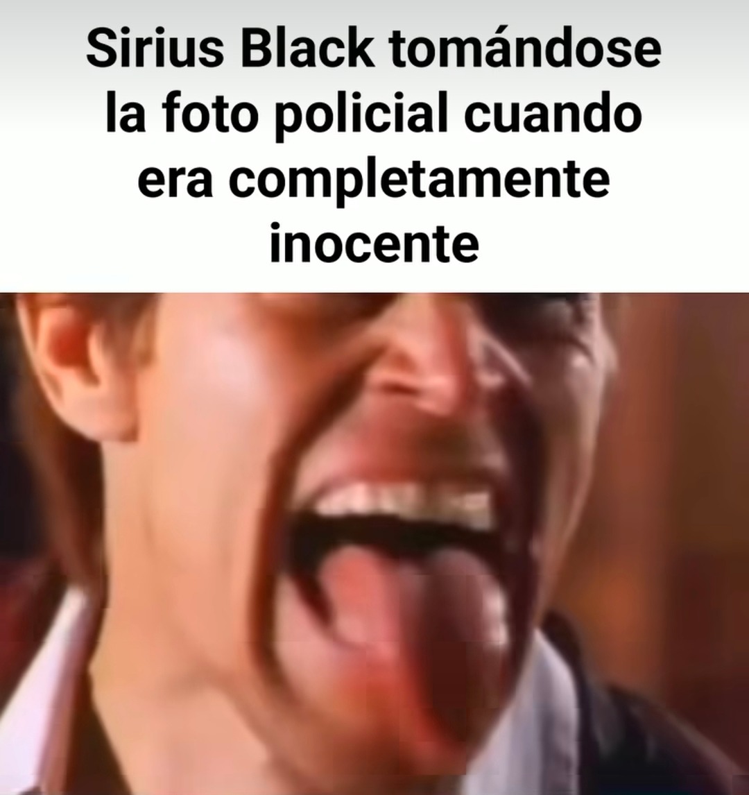 Sirius Black tomándose la foto policial cuando era completamente inocente