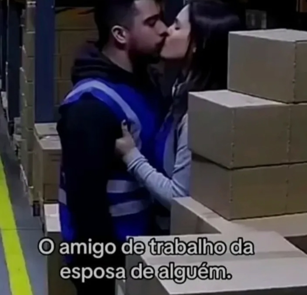 O amigo de trabalho da esposa de alguém.