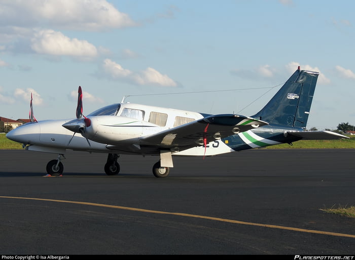 Direitos Autorais da Foto © Isa Albergaria PLANESPOTTERS.NET