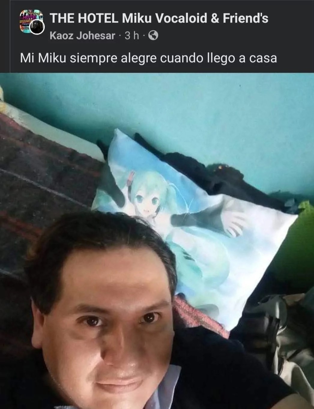 Mi Miku siempre alegre cuando llego a casa