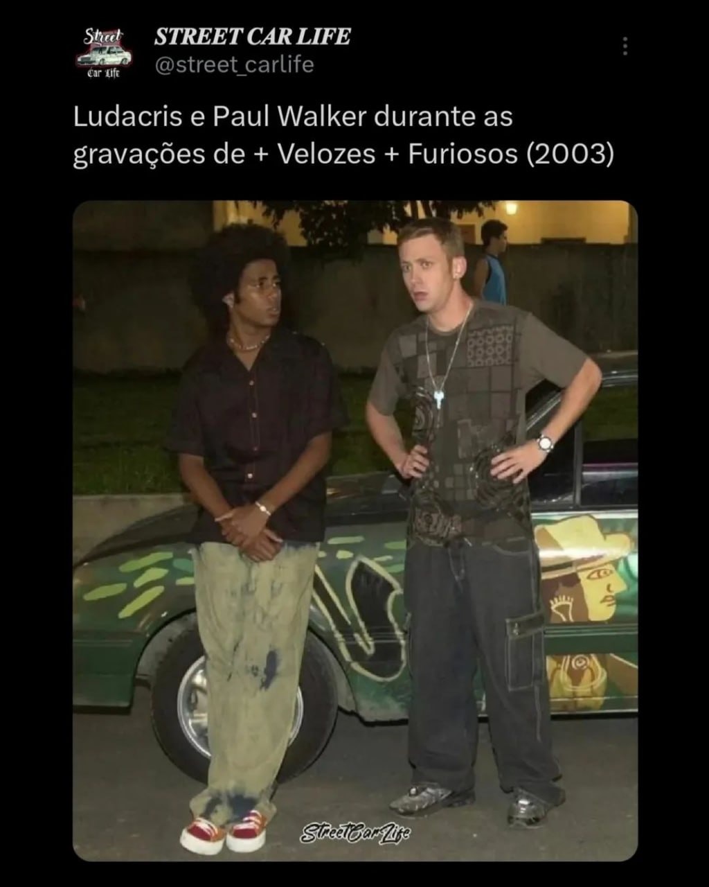 Ludacris e Paul Walker durante as gravações de + Velozes + Furiosos (2003)
