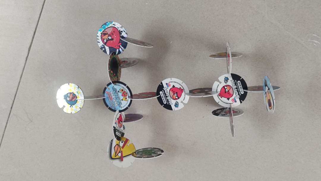 PÁJAROS ENFADADOS 25 POR PLATA WWW.ANGRYBIRDS.COM