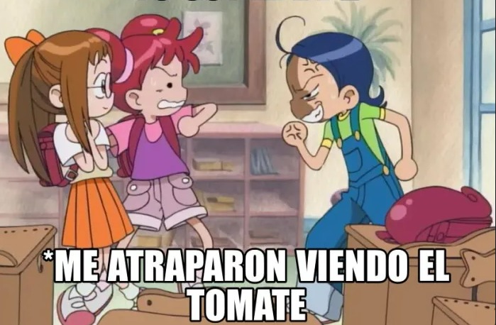 *ME ATRAPARON VIENDO EL TOMATE