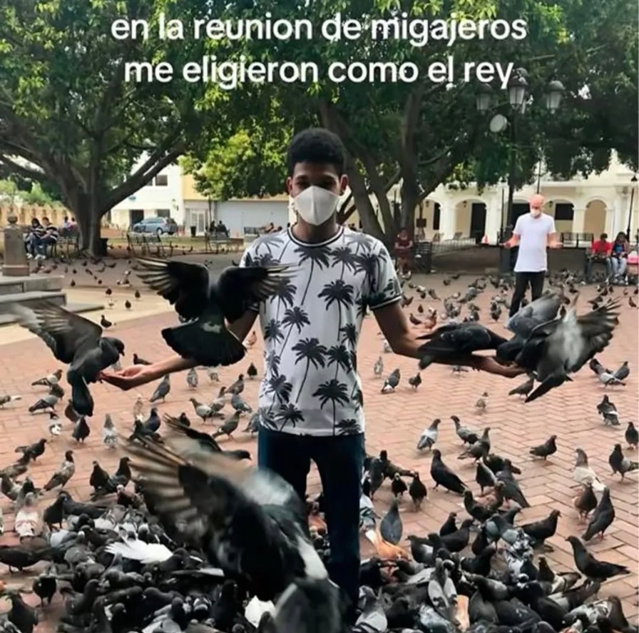 en la reunion de migajeros me eligieron como el rey