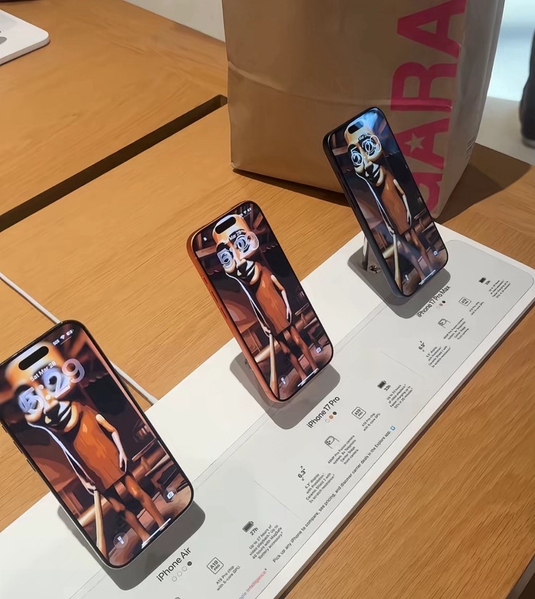 5:29, Sábado 25 de Marzo. iPhone Air, iPhone 17 Pro, iPhone 17 Pro Max. GARA.