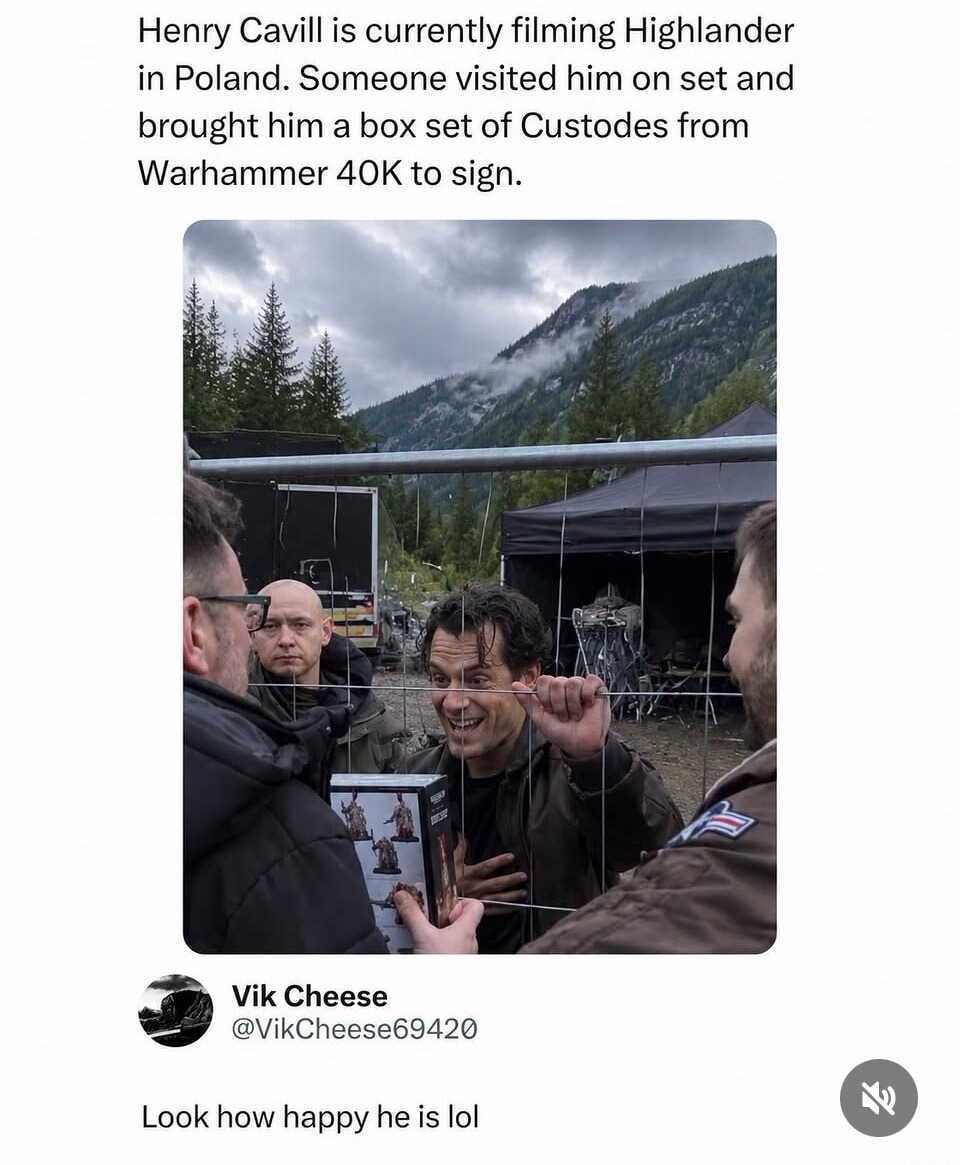 Henry Cavill is currently filming Highlander in Poland. Someone visited him on set and brought him a box set of Custodes from Warhammer 40K to sign. Look how happy he is lol