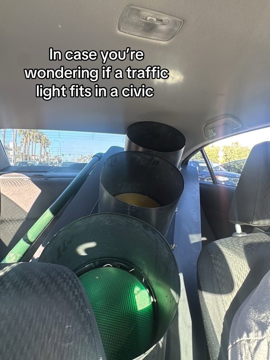 In case you're wondering if a traffic light fits in a civic