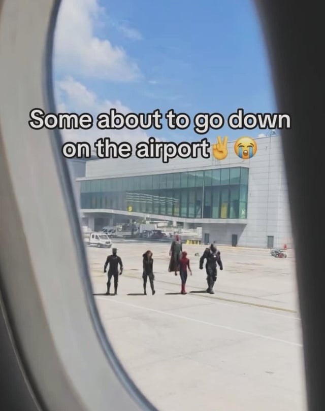 Some about to go down on the airport ✌️😭